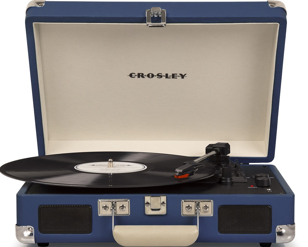 CROSLEY CRUISER DELUXE Blue - Виниловый проигрыватель c Bluetooth в магазине для музыкантов Рок-н-Ролл