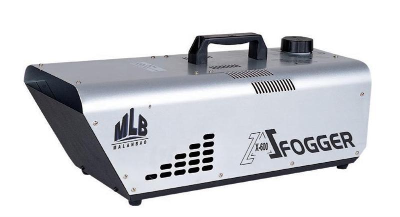 MLB X-600 - файзер машина 1,5 л емкость для жидкости, 600W, 9 кг в магазине для музыкантов Рок-н-Ролл