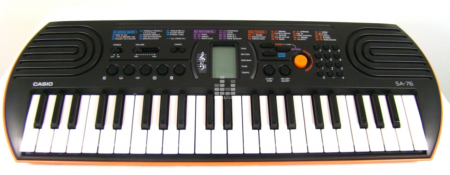 Casio SA-76 - cинтезатор  детский, 44 клавиши в магазине для музыкантов Рок-н-Ролл