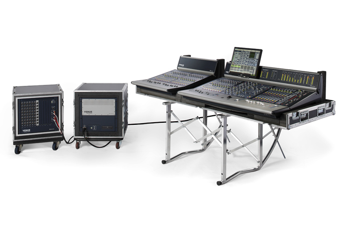 Avid D-SHOW HD NATIVE TB 64 SYSTEM - цифровой микшерный пульт в магазине для музыкантов Рок-н-Ролл