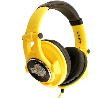 Fischer Audio Wicked-Queen-Yellow Galaxy Series - Наушники накладные, полноразмерные, желтые в магазине для музыкантов Рок-н-Ролл