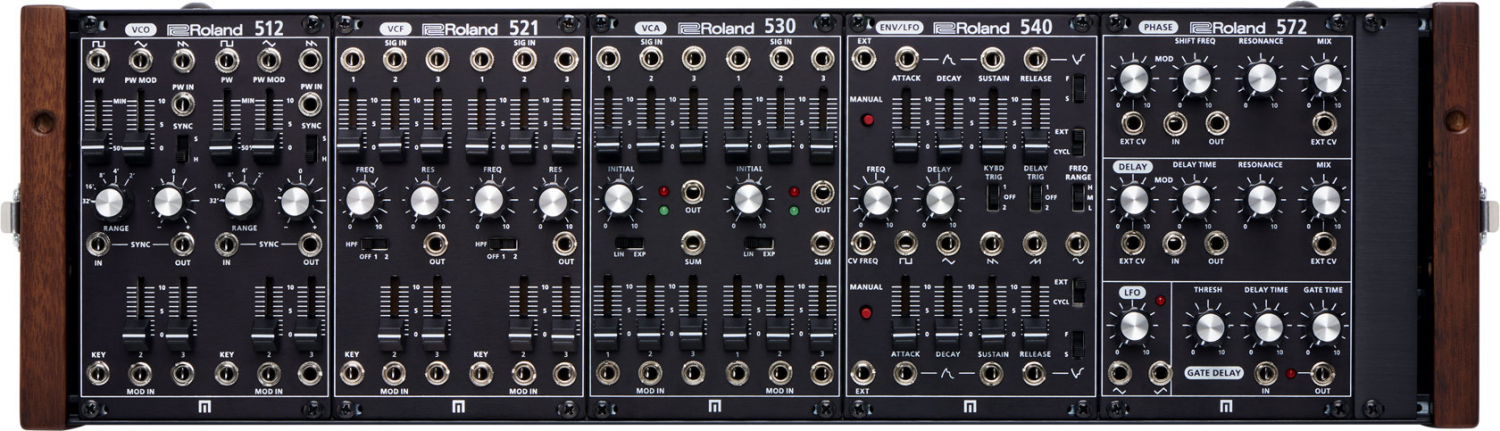 Roland SYS-500CS - Аналоговый синтезатор в магазине для музыкантов Рок-н-Ролл