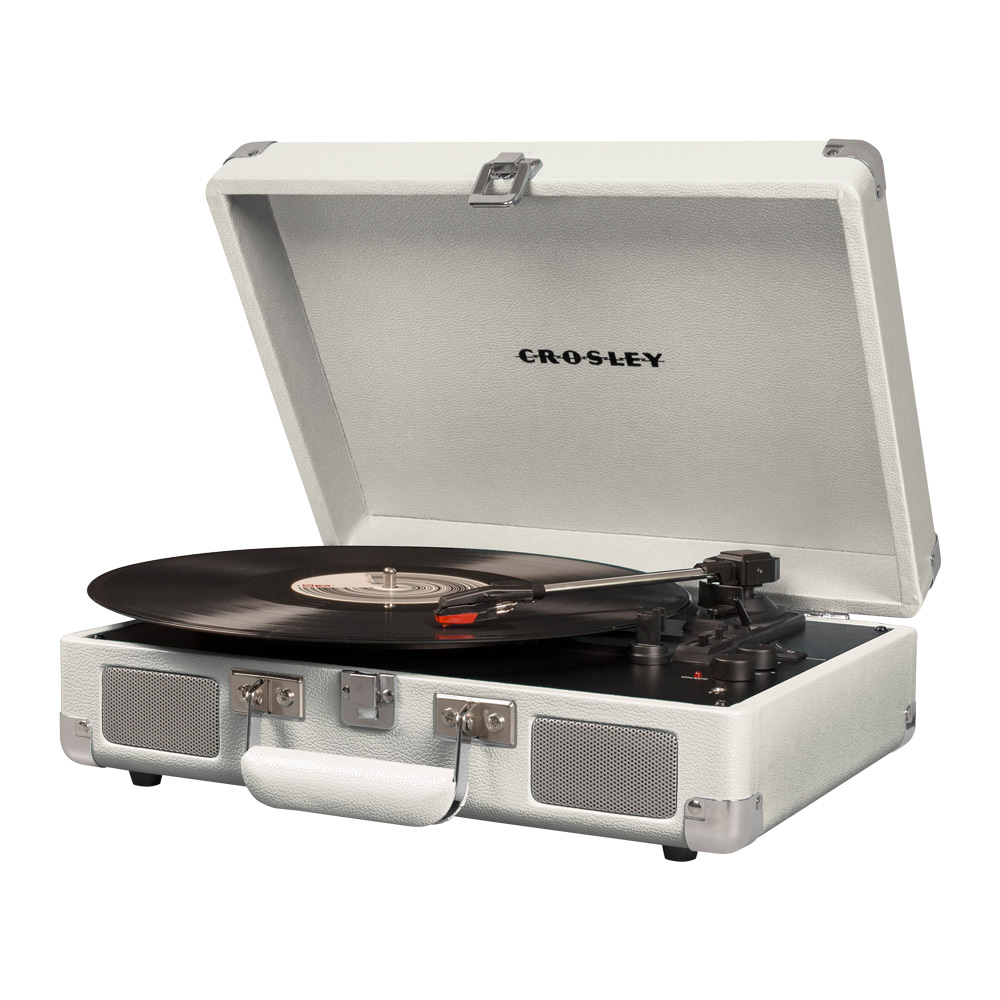 CROSLEY CRUISER DELUXE White Sands - Виниловый проигрыватель c Bluetooth в магазине для музыкантов Рок-н-Ролл