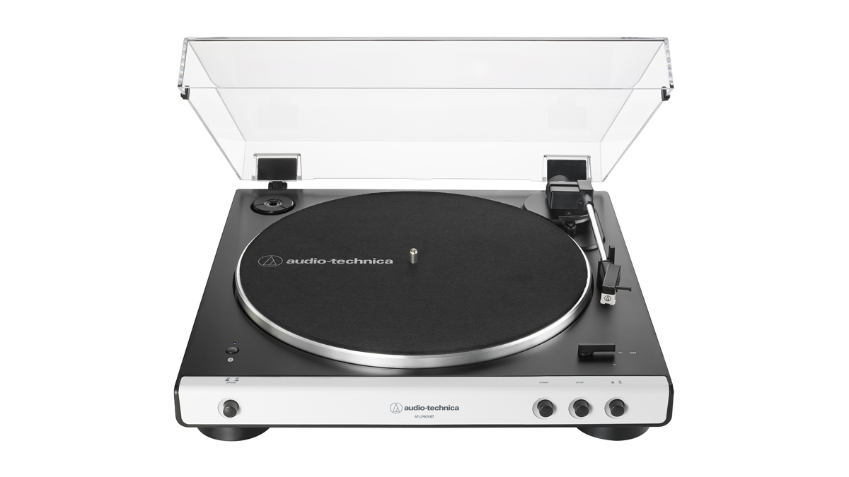 AUDIO-TECHNICA AT-LP60XBTWH - Виниловый проигрыватель в магазине для музыкантов Рок-н-Ролл