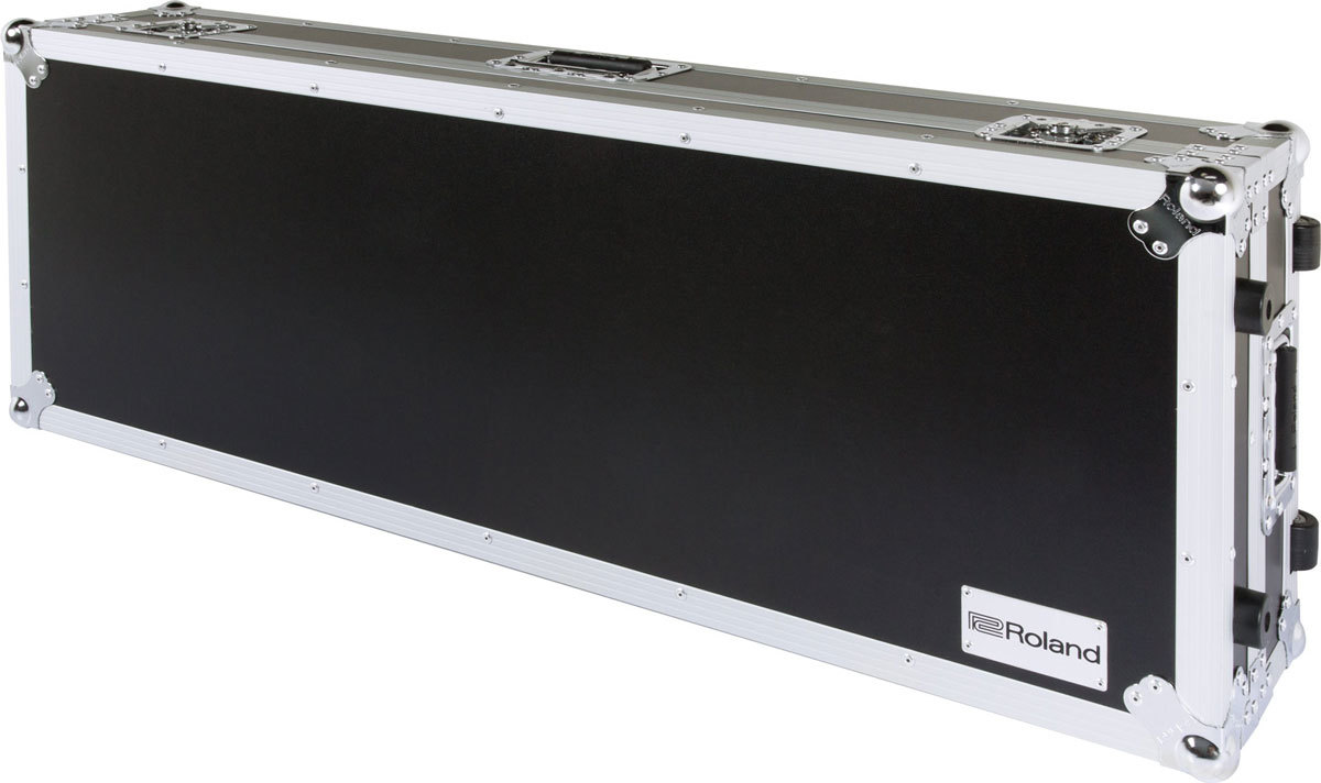 Roland RRC-61W - дорожный футляр для  61 клавишных инструментов в магазине для музыкантов Рок-н-Ролл