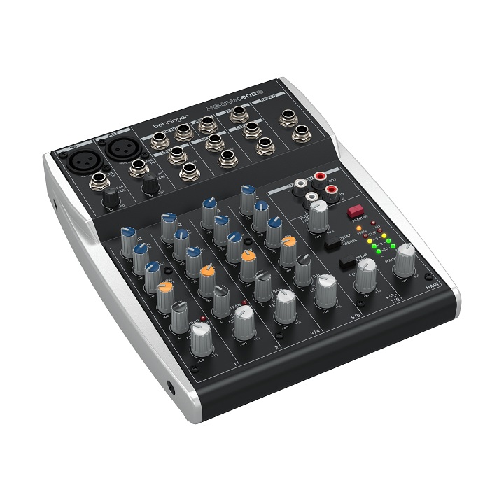 Behringer Xenyx 802S - микшерный пульт, 8входов, 2 шины выходов, трехполосный эквалайзер в магазине для музыкантов Рок-н-Ролл